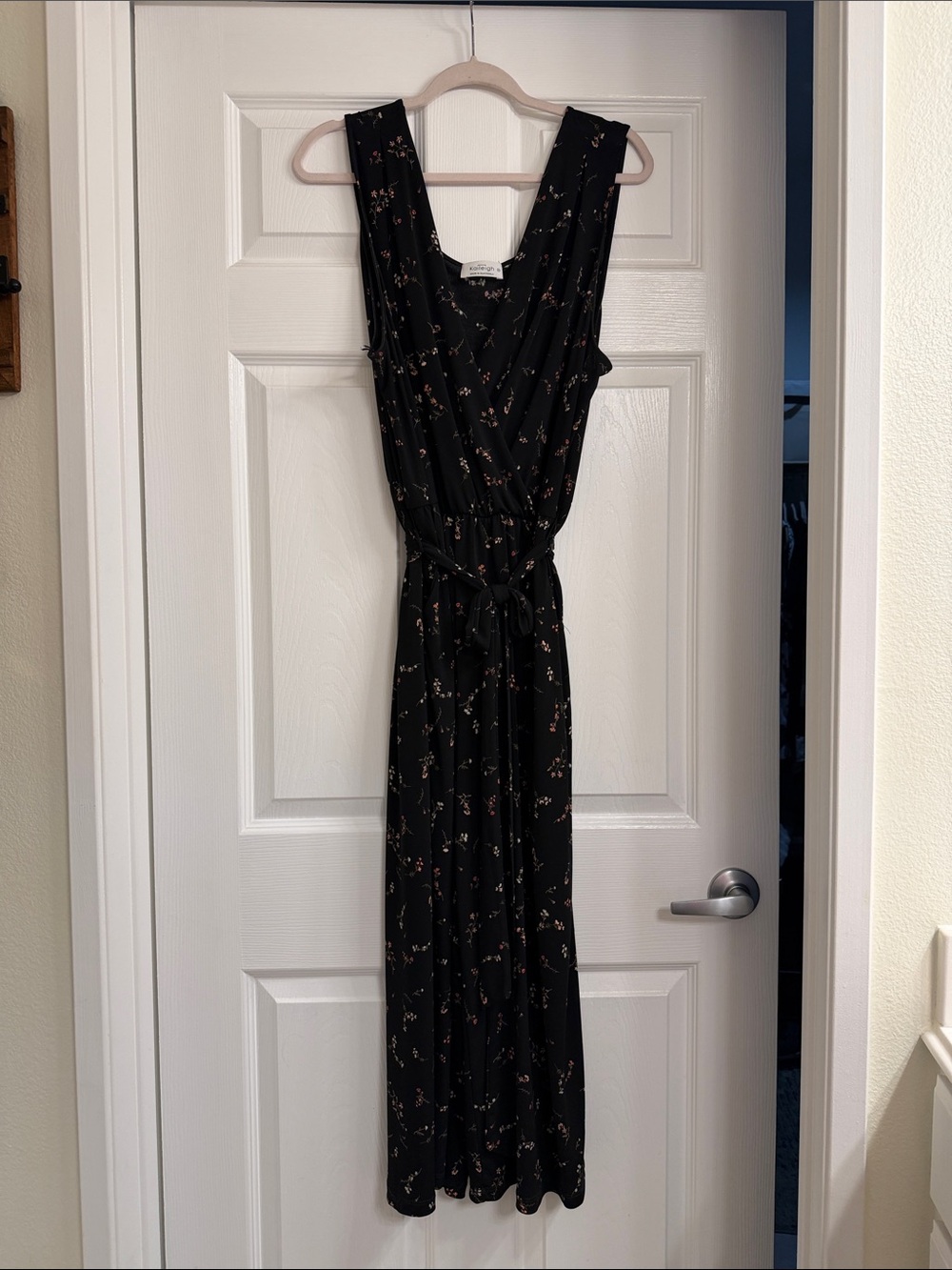 Black Floral Sleeveless Capri-Length Jumpsuit